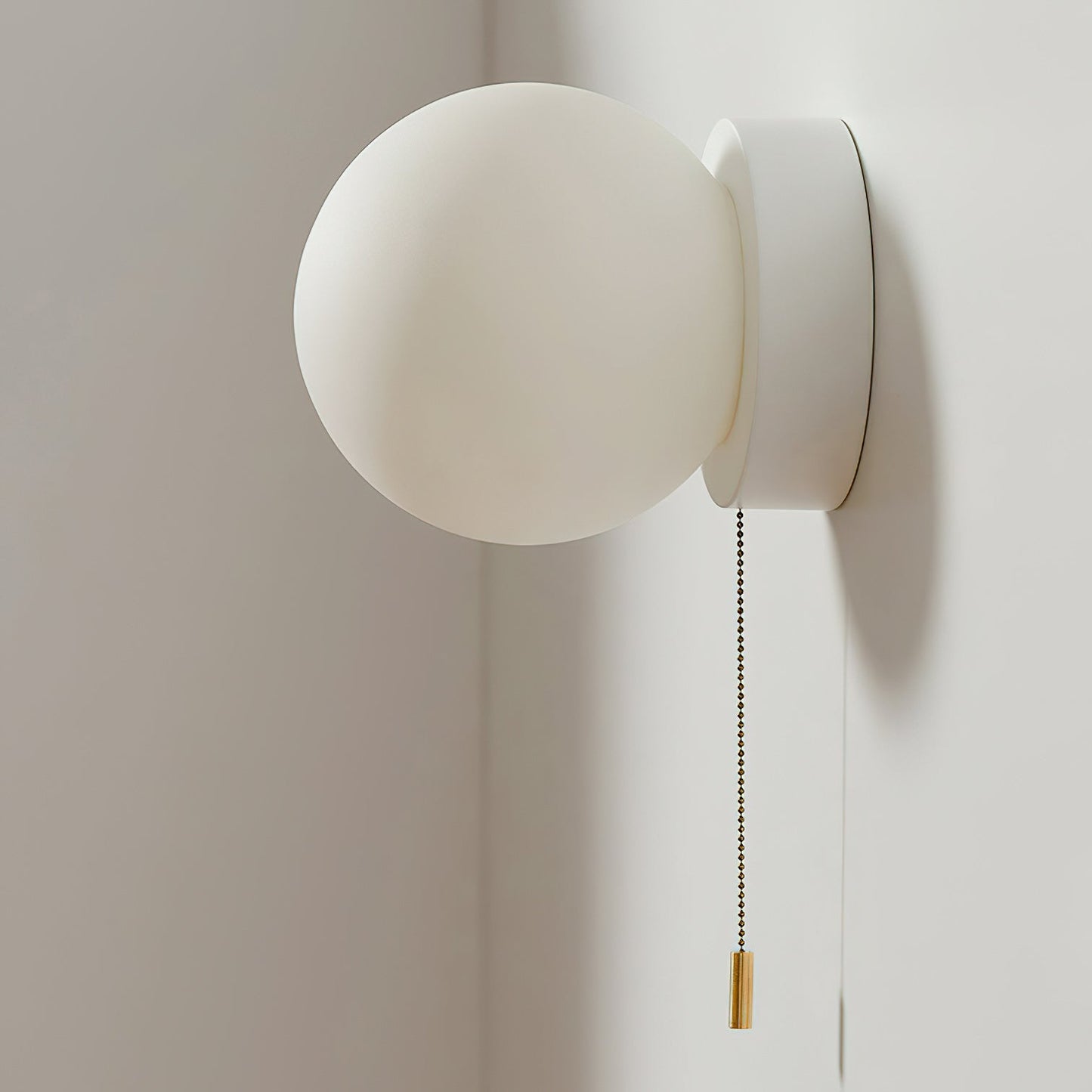 Modern White Glass Globe Wall Sconce – Elegant Wall Lamp for Contemporary Lighting 5