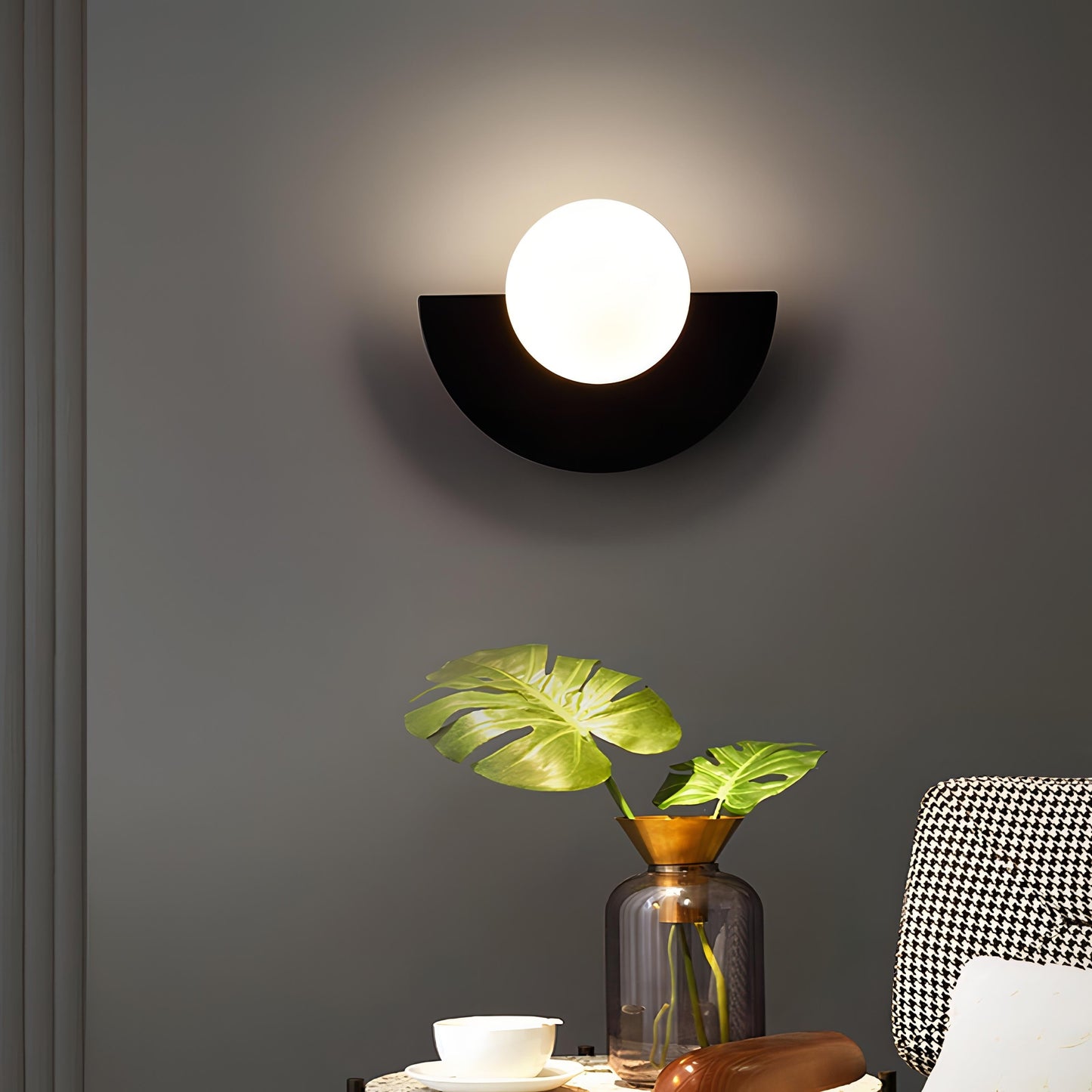 Nordic Semicircle Wall Lamp – Contemporary LED Wall Light Sconce for Hallway and Bedroom, Metal and PVC, 25cm Diameter 2