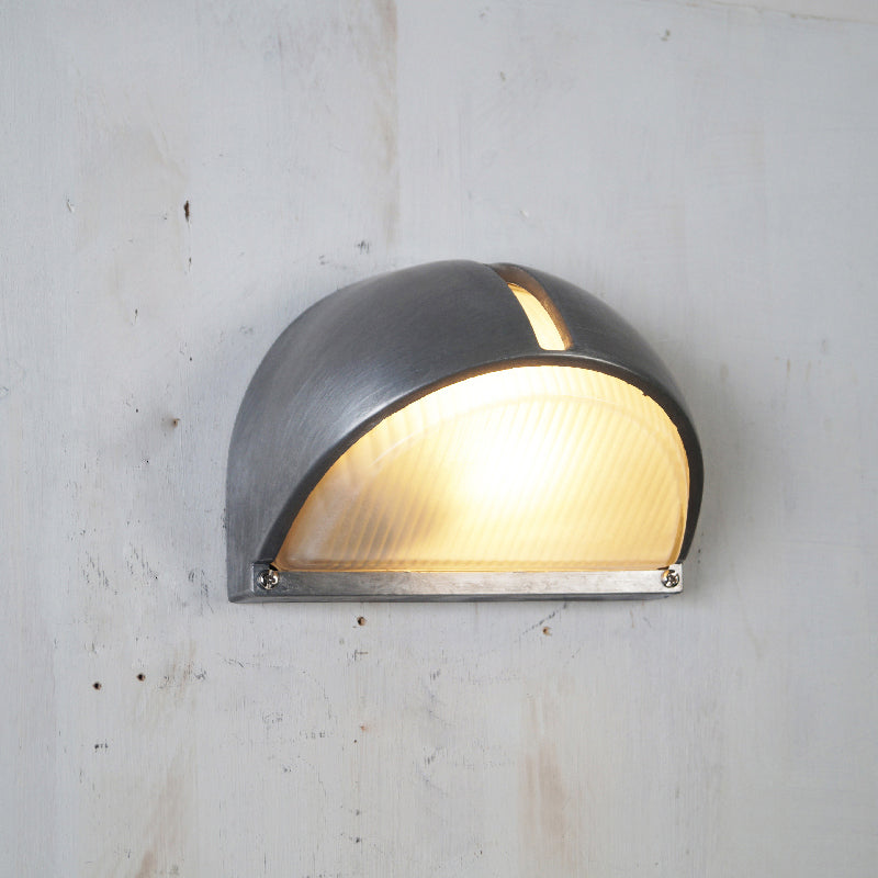 Sea-Inspired Outdoor Wall Sconce – 1-Light Wall Lamp in Multiple Sizes for Stylish Exterior Lighting 10