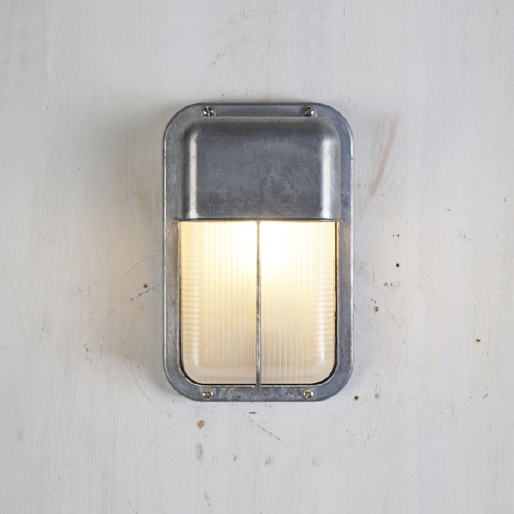 Sea-Inspired Outdoor Wall Sconce – 1-Light Wall Lamp in Multiple Sizes for Stylish Exterior Lighting 13