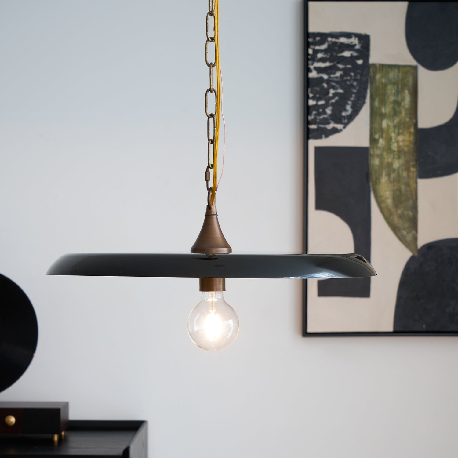 Modern Pendant Lamp with Wrought Iron Shade and Gold Finish – Elegant Kitchen Pendant Lighting for Dining and Kitchen Island 7